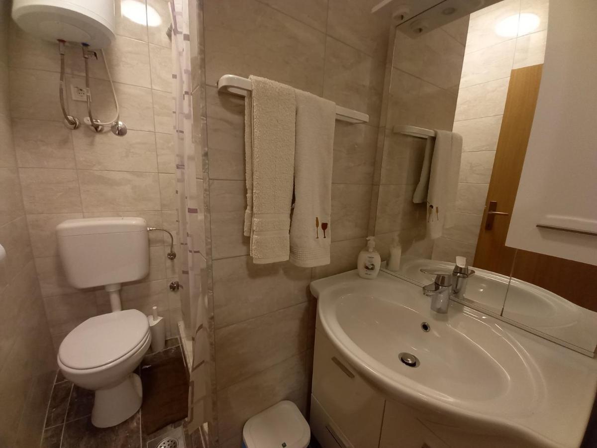 Apartment & Studio Vrdoljak Sveti Anton  Dış mekan fotoğraf