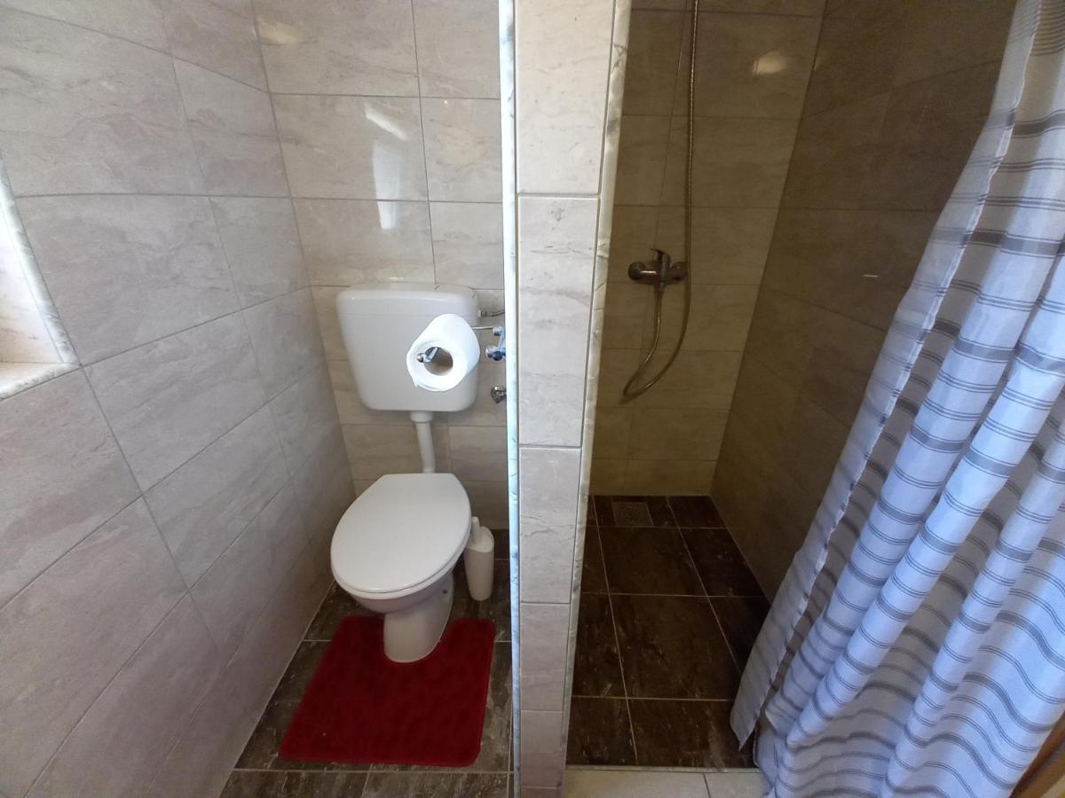 Apartment & Studio Vrdoljak Sveti Anton  Dış mekan fotoğraf