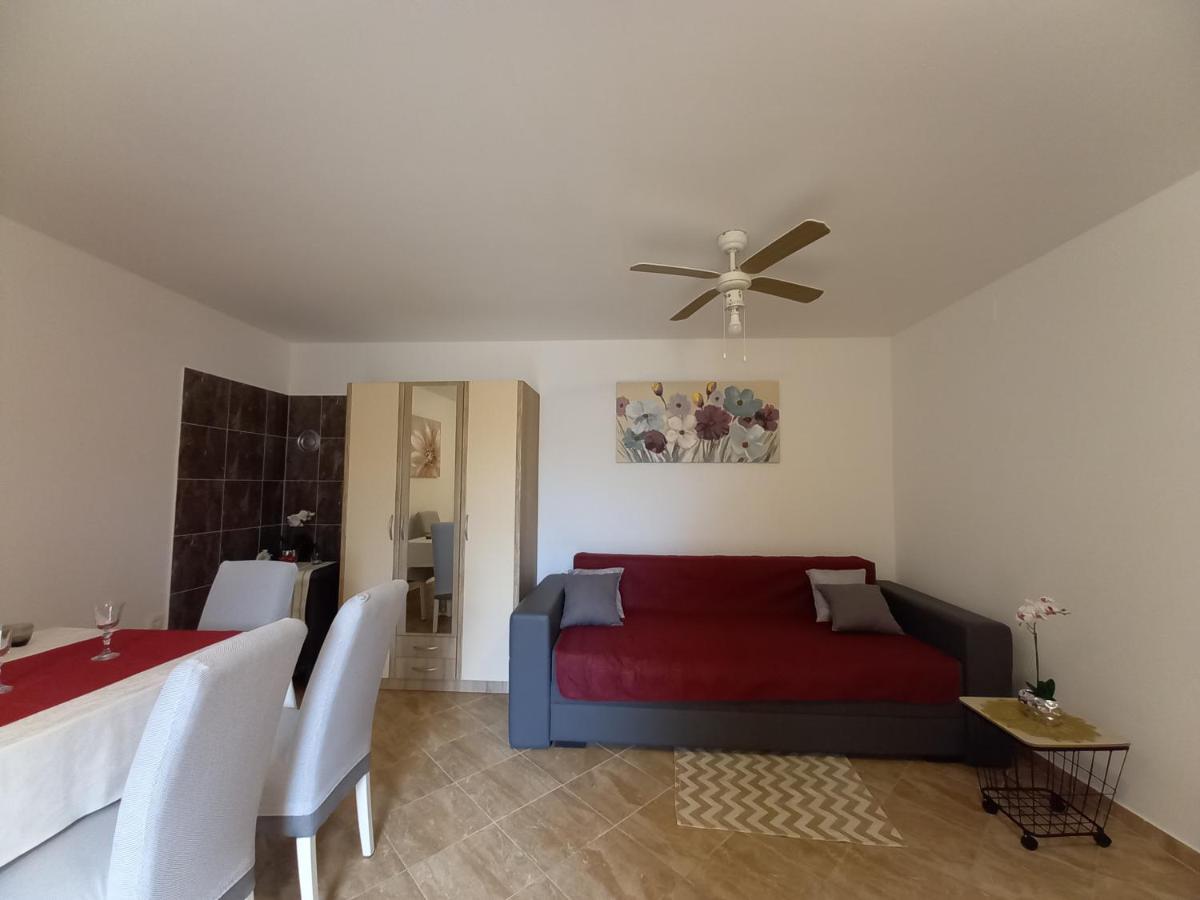 Apartment & Studio Vrdoljak Sveti Anton  Dış mekan fotoğraf