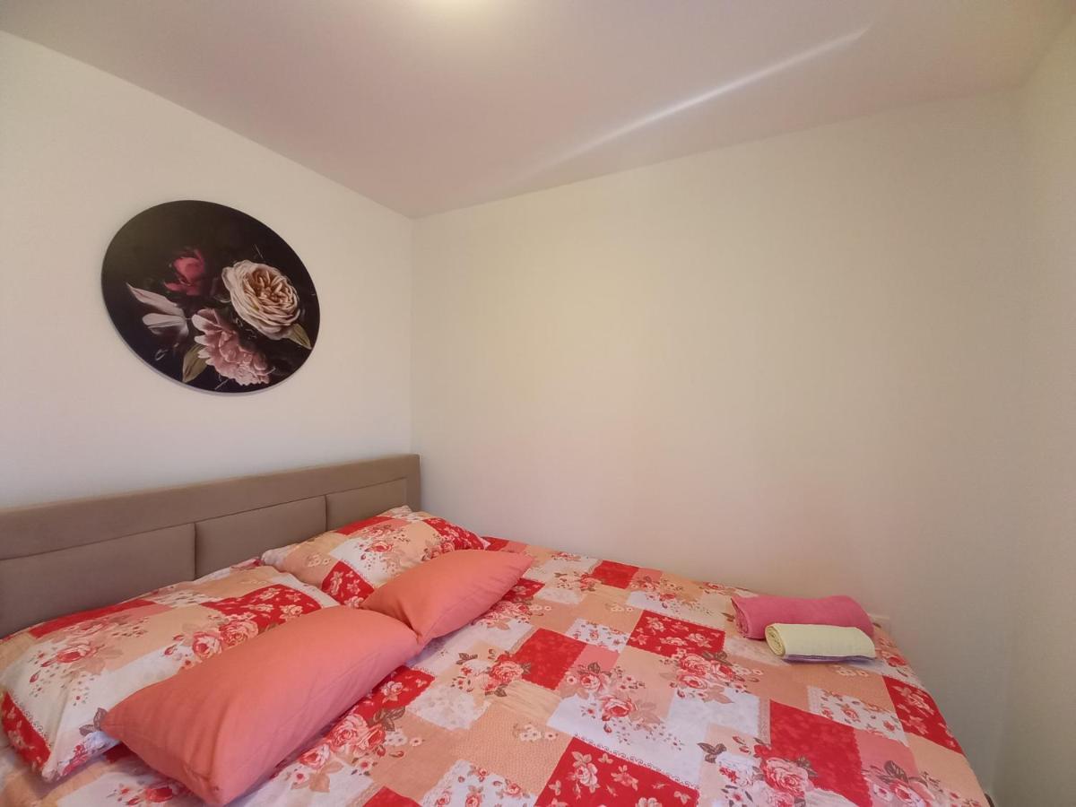 Apartment & Studio Vrdoljak Sveti Anton  Dış mekan fotoğraf
